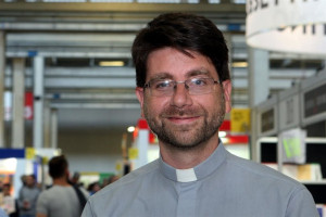 Padre Adrien Candiard