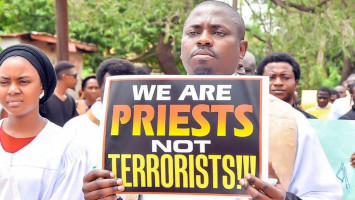 Un momento della protesta pacifica dei sacerdoti in Nigeria